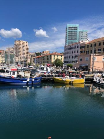 Sabrina`S Relax Fra Mare E Storia Leilighet Savona Eksteriør bilde